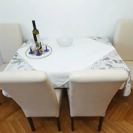 Vedrana * Biograd Na Moru