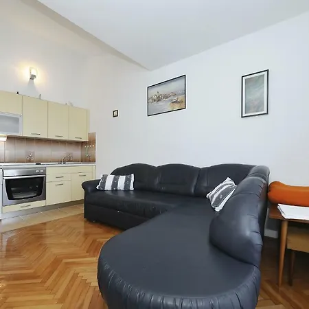 Vedrana Apartman Biograd na Moru