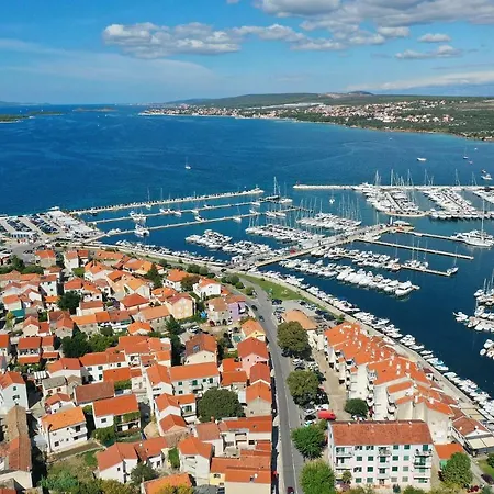 Vedrana Apartment