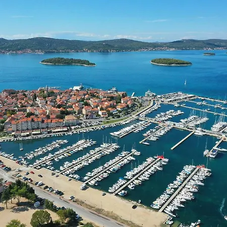 Vedrana Apartman Biograd na Moru