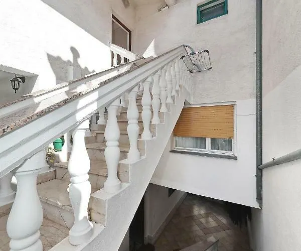 Apartment Vedrana Weißenburg