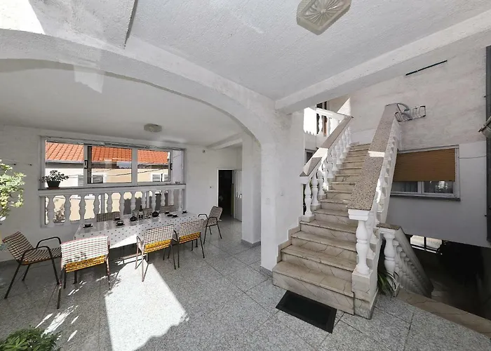 Apartment Vedrana *