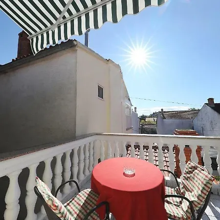 Vedrana * ביוגראד נה מורו