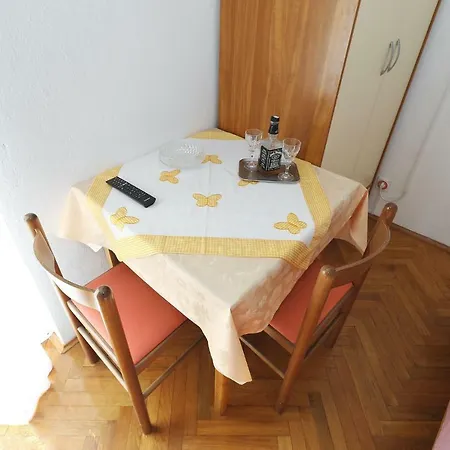 Апартаменты Vedrana Биоград-на-Мору