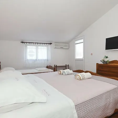 Vedrana Apartment Biograd Na Moru